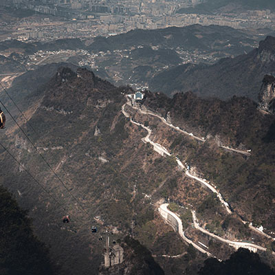 How to Stay Eco-Friendly While Traveling Solo in Zhangjiajie